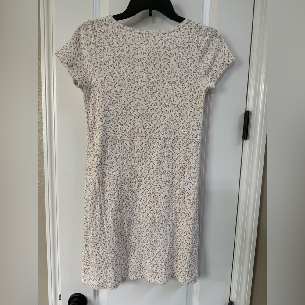 Brandy Melville rose flower print mini dress excellent condition cottage core - Picture 2 of 4